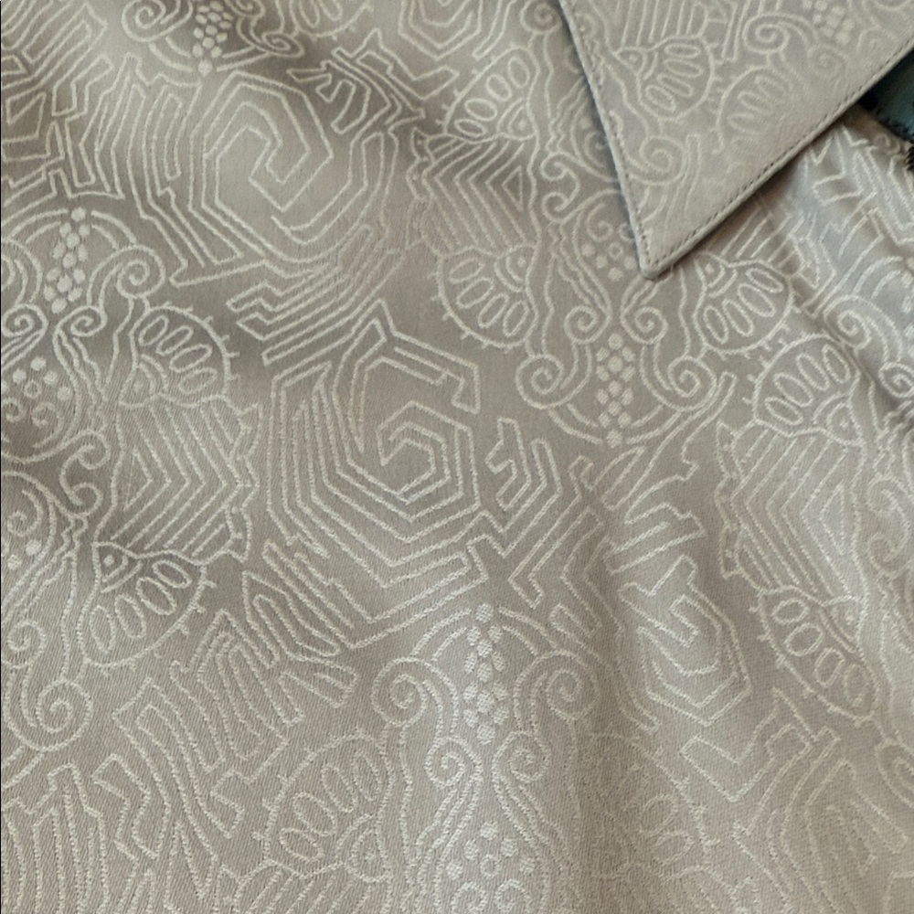 Robert Graham Gray Paisley Button Down Shirt - Picture 4 of 9